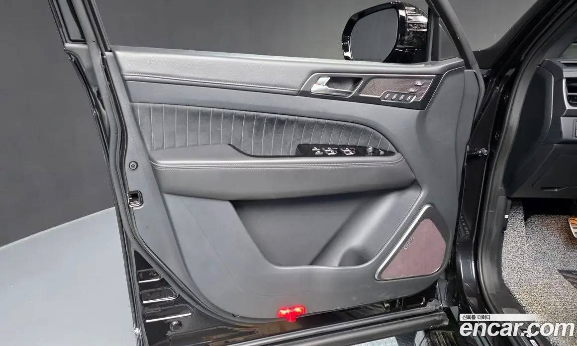 SsangYong Rexton 2025 2.2 автомат (гидро), фото 14