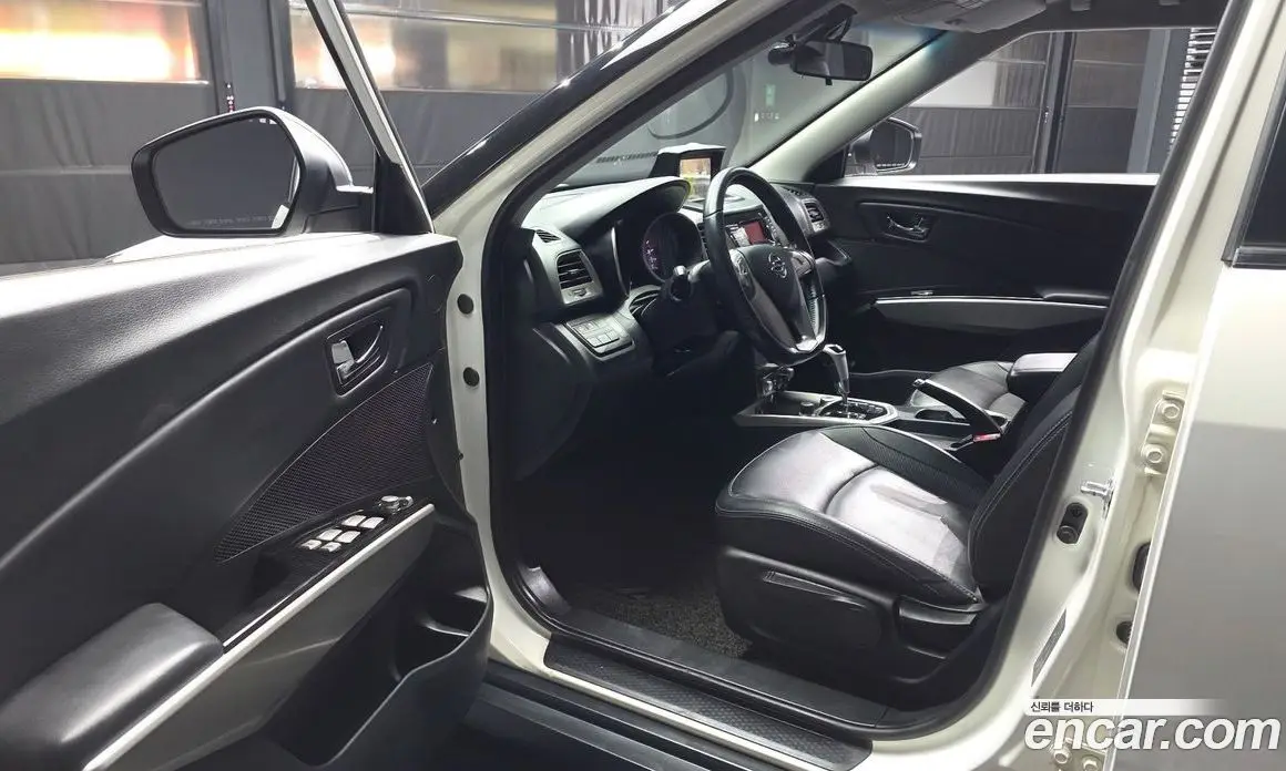 SsangYong TIBOLI 2016 1.6 автомат (гидро), фото 13 SsangYong TIBOLI 2016 1.6 автомат (гидро), фото 13