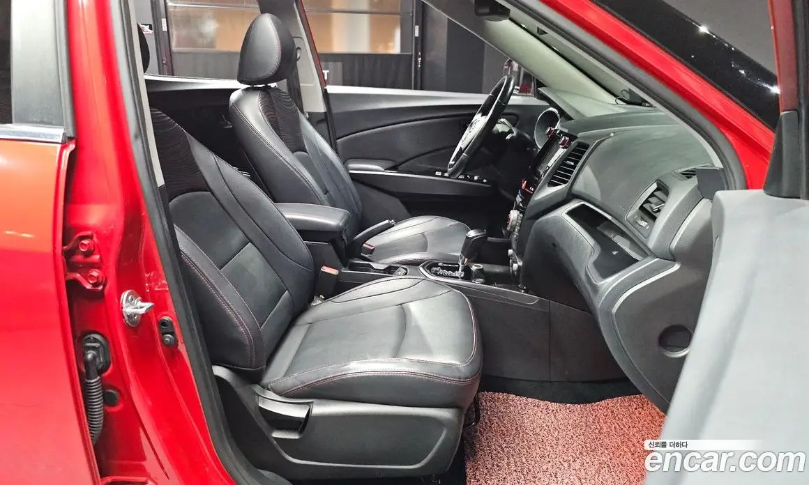 SsangYong TIBOLI 2017 1.6 автомат (гидро), фото 17 SsangYong TIBOLI 2017 1.6 автомат (гидро), фото 17