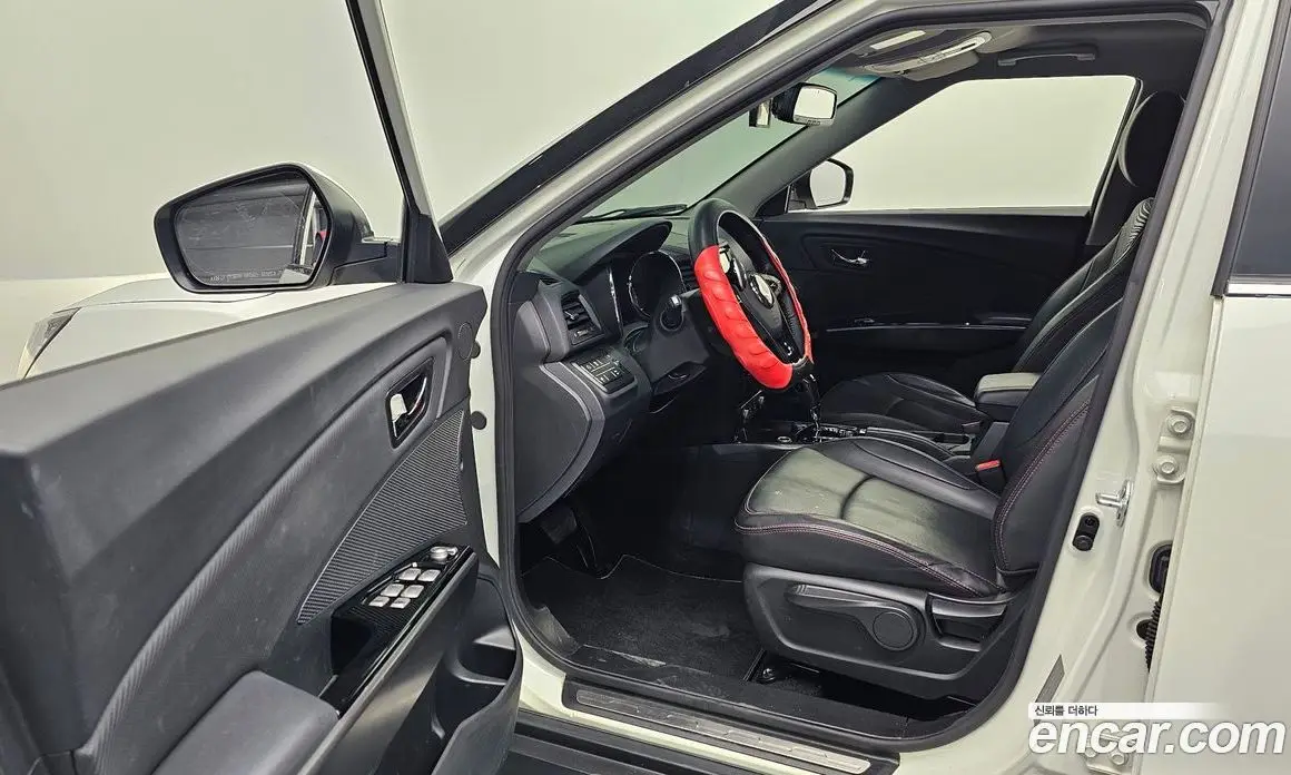 SsangYong TIBOLI 2018 1.6 автомат (гидро), фото 13