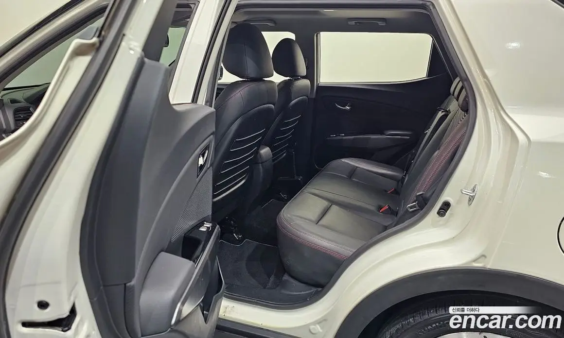 SsangYong TIBOLI 2018 1.6 автомат (гидро), фото 16
