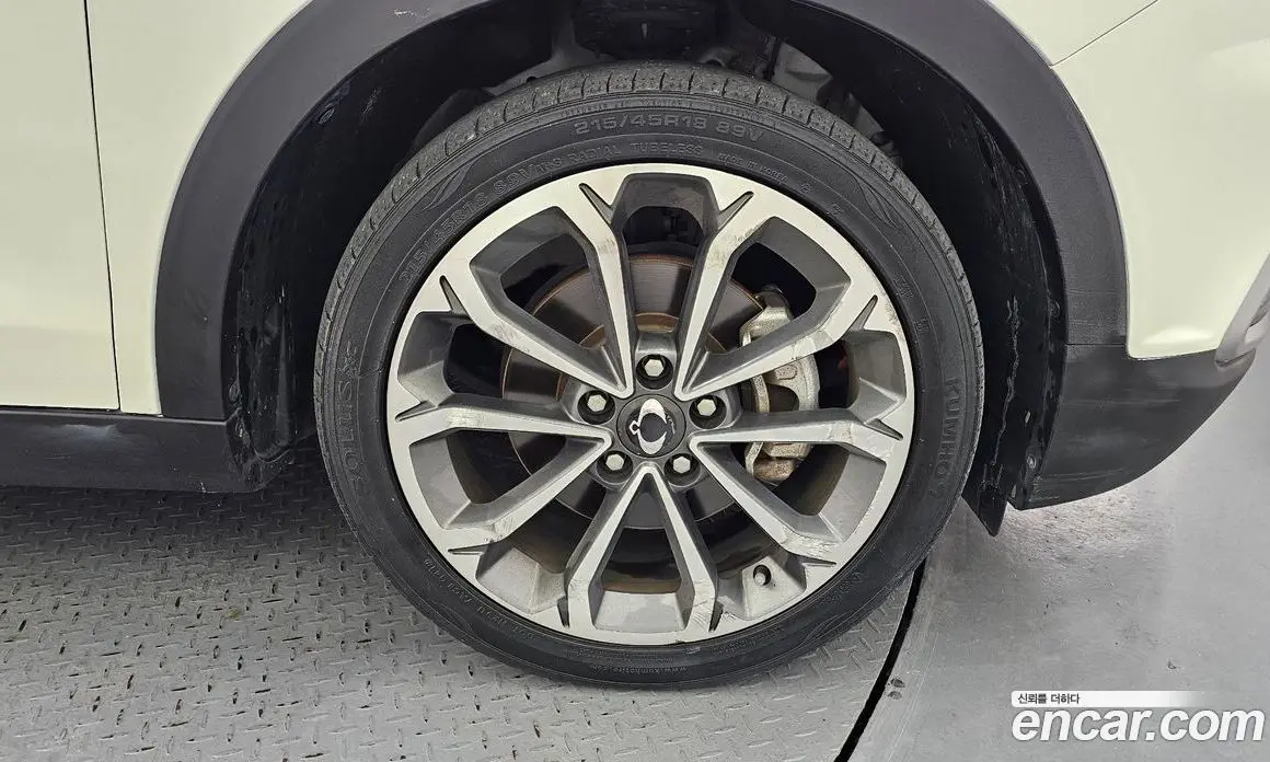 SsangYong TIBOLI 2018 1.6 автомат (гидро), фото 7