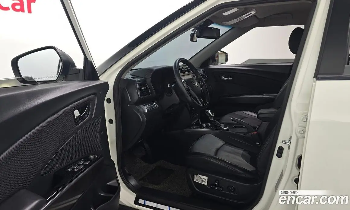 SsangYong TIBOLI 2020 1.5 автомат (гидро), фото 13