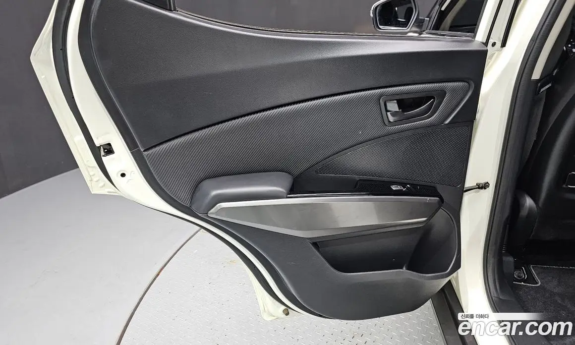 SsangYong TIBOLI 2020 1.5 автомат (гидро), фото 15 SsangYong TIBOLI 2020 1.5 автомат (гидро), фото 15