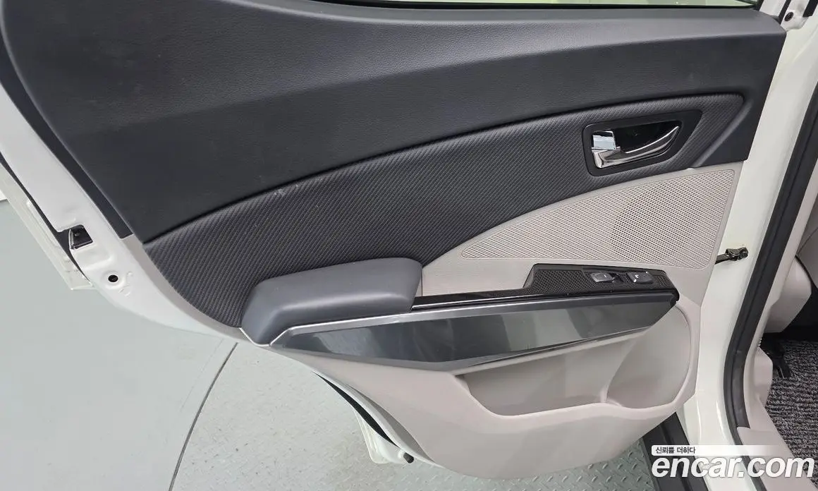SsangYong TIBOLI 2021 1.5 автомат (гидро), фото 15 SsangYong TIBOLI 2021 1.5 автомат (гидро), фото 15