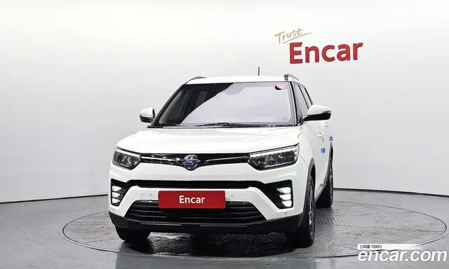 SsangYong TIBOLI 2022 1.5 автомат (гидро), миниатюра 3