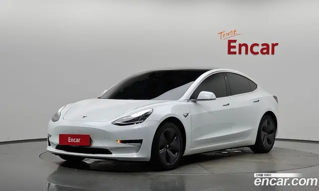 Tesla Model 3, 2020, 140 668 км