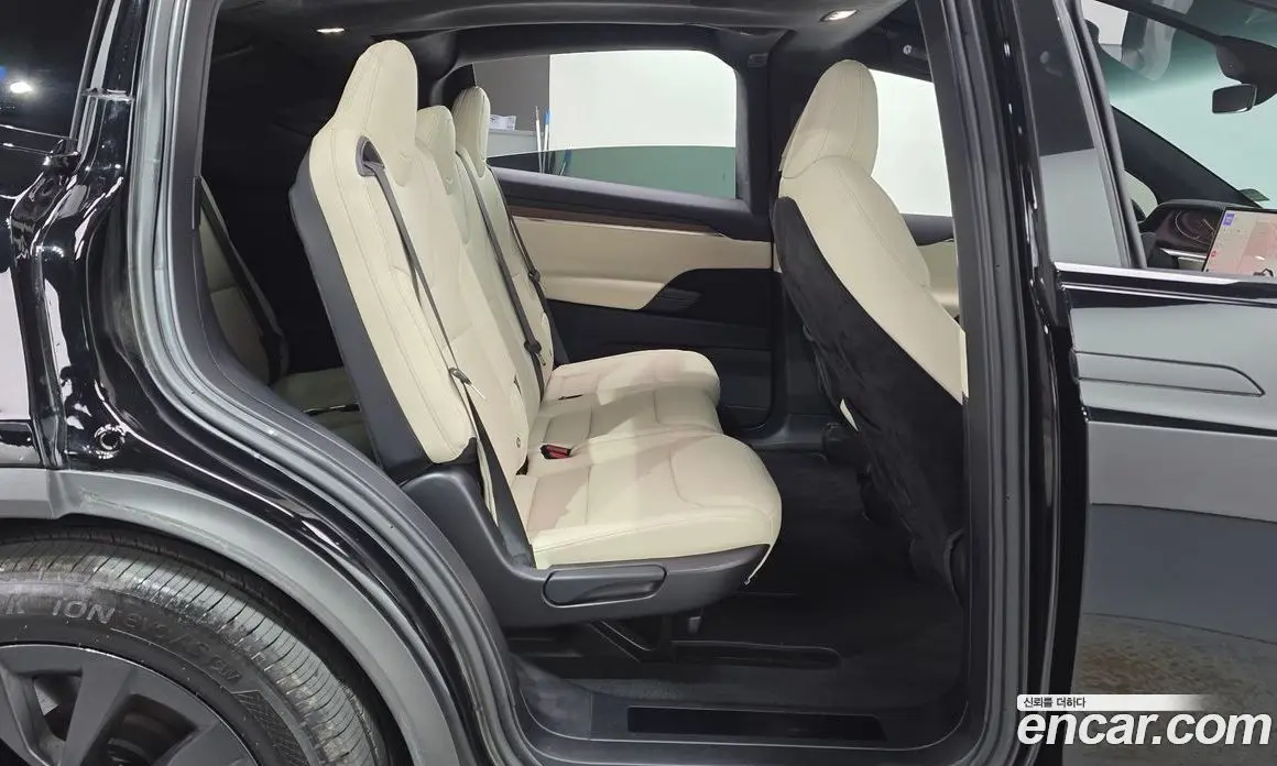 Tesla Model X 2023 0.3 автомат (гидро), фото 17