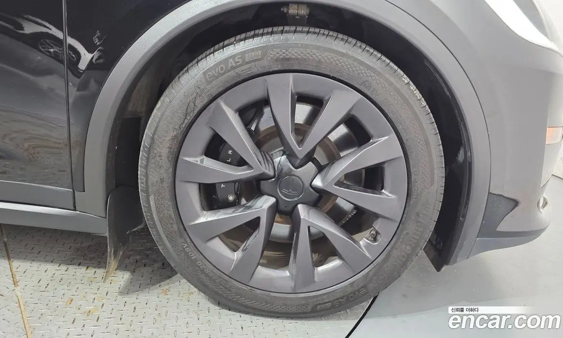 Tesla Model X 2023 0.3 автомат (гидро), фото 7