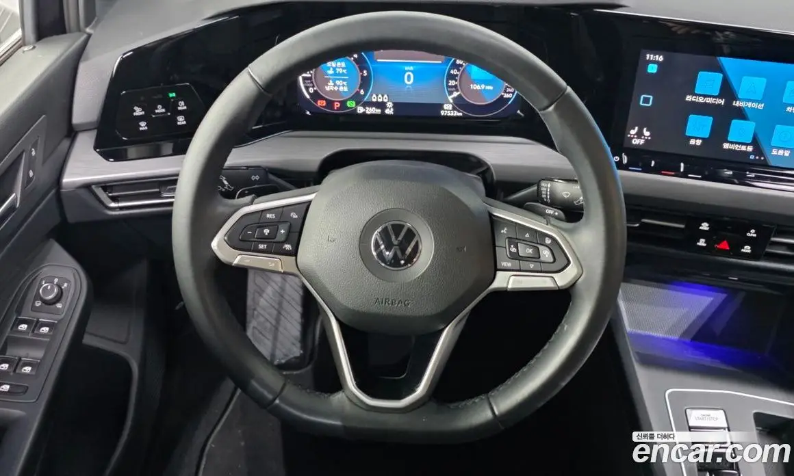 Volkswagen Golf 2022 2.0 автомат (гидро), фото 19 Volkswagen Golf 2022 2.0 автомат (гидро), фото 19