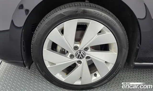 Volkswagen Golf 2022 2.0 автомат (гидро), миниатюра 5 Volkswagen Golf 2022 2.0 автомат (гидро), миниатюра 5