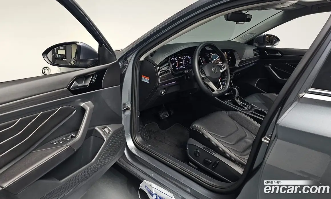 Volkswagen Jetta 2023 1.5 автомат (гидро), фото 12 Volkswagen Jetta 2023 1.5 автомат (гидро), фото 12