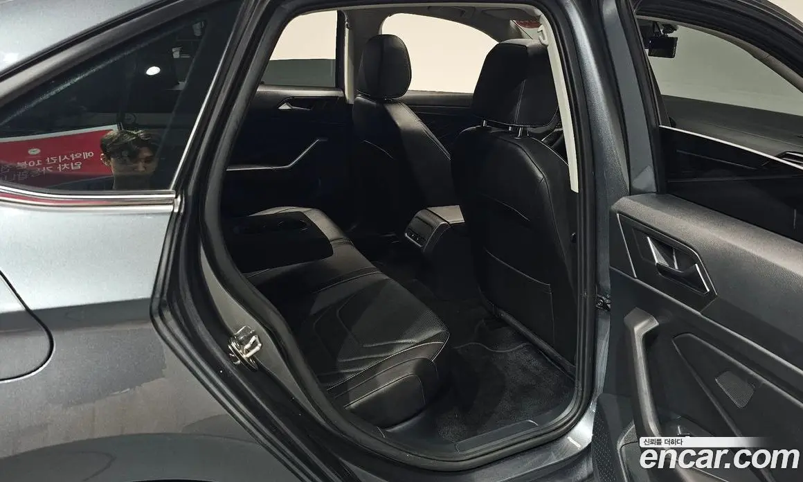 Volkswagen Jetta 2023 1.5 автомат (гидро), фото 17 Volkswagen Jetta 2023 1.5 автомат (гидро), фото 17