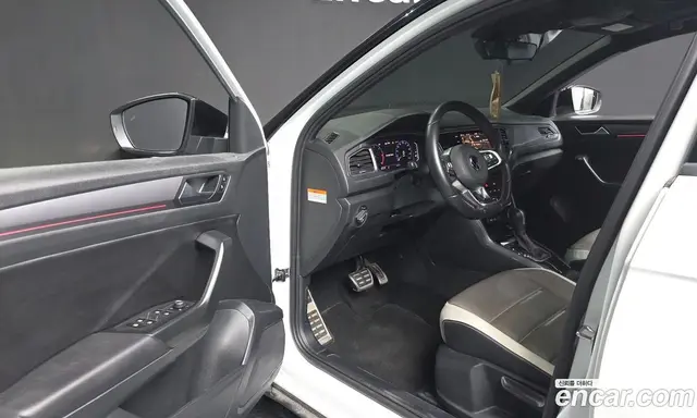 Volkswagen T-Roc 2021 2.0 автомат (гидро), миниатюра 12