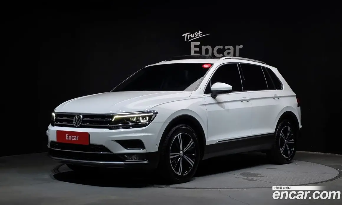 Volkswagen Tiguan 2019 2.0 автомат (гидро), фото 1 Volkswagen Tiguan 2019 2.0 автомат (гидро), фото 1