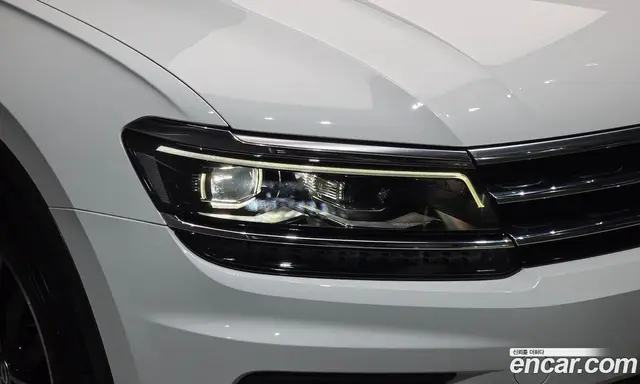 Volkswagen Tiguan 2019 2.0 автомат (гидро), миниатюра 8 Volkswagen Tiguan 2019 2.0 автомат (гидро), миниатюра 8