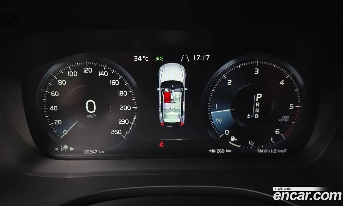 Volvo XC60 2018 2.0 автомат (гидро), фото 10 Volvo XC60 2018 2.0 автомат (гидро), фото 10