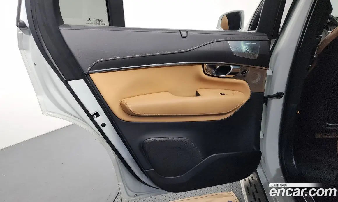 Volvo XC90 2021 2.0 автомат (гидро), фото 15