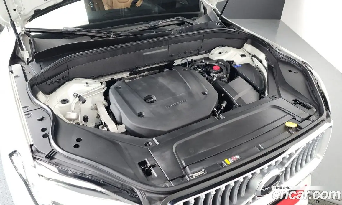 Volvo XC90 2021 2.0 автомат (гидро), фото 6