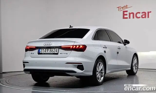 Audi A3 2022 2.0 автомат (гидро), миниатюра 2 Audi A3 2022 2.0 автомат (гидро), миниатюра 2