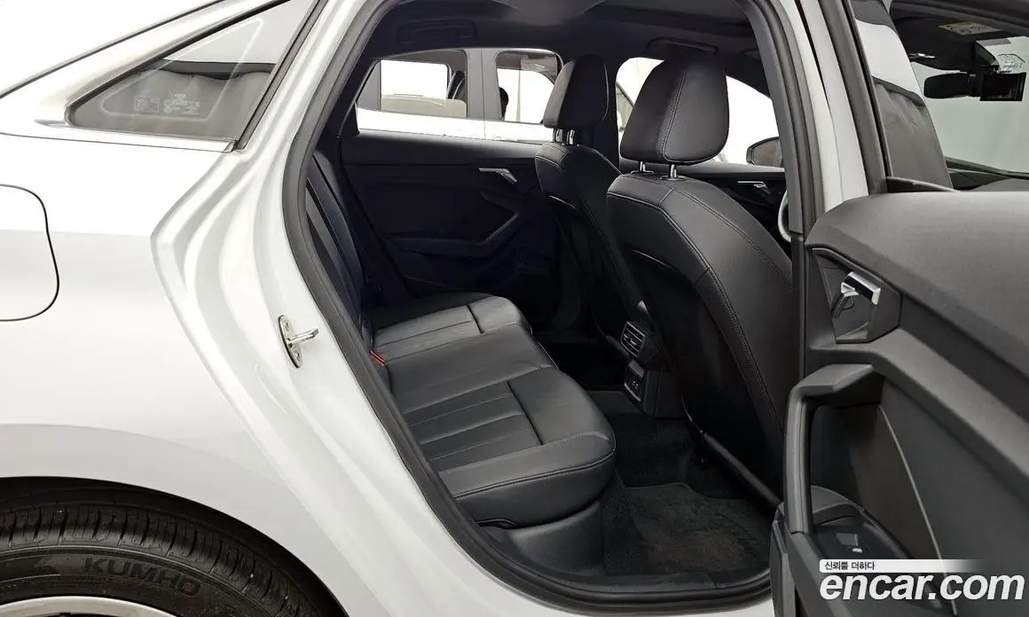 Audi A3 2022 2.0 автомат (гидро), фото 18 Audi A3 2022 2.0 автомат (гидро), фото 18