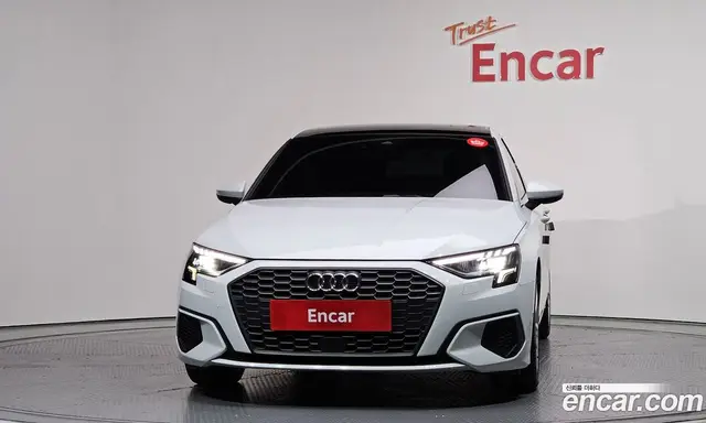 Audi A3 2022 2.0 автомат (гидро), миниатюра 3 Audi A3 2022 2.0 автомат (гидро), миниатюра 3