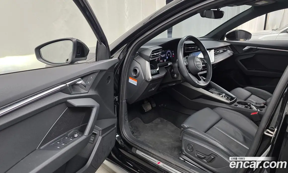 Audi A3 2023 2.0 автомат (гидро), фото 13 Audi A3 2023 2.0 автомат (гидро), фото 13