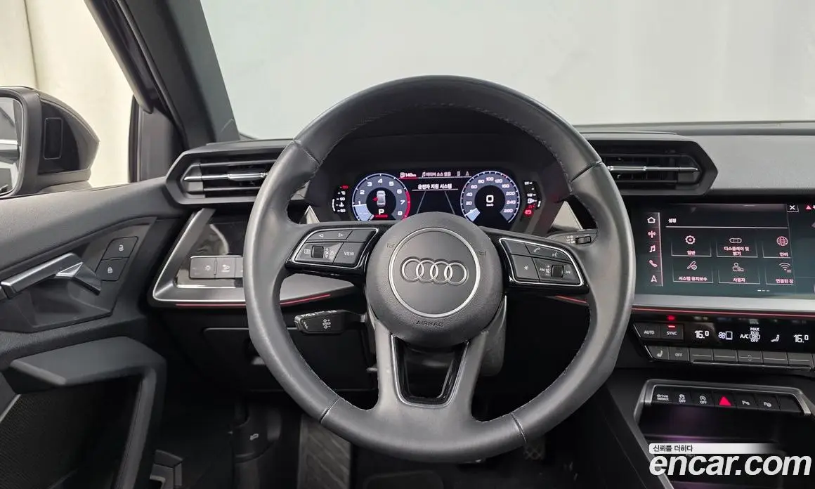 Audi A3 2023 2.0 автомат (гидро), фото 18 Audi A3 2023 2.0 автомат (гидро), фото 18