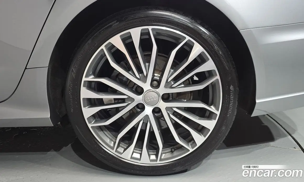 Audi A6 2015 3.0 автомат (гидро), фото 6 Audi A6 2015 3.0 автомат (гидро), фото 6
