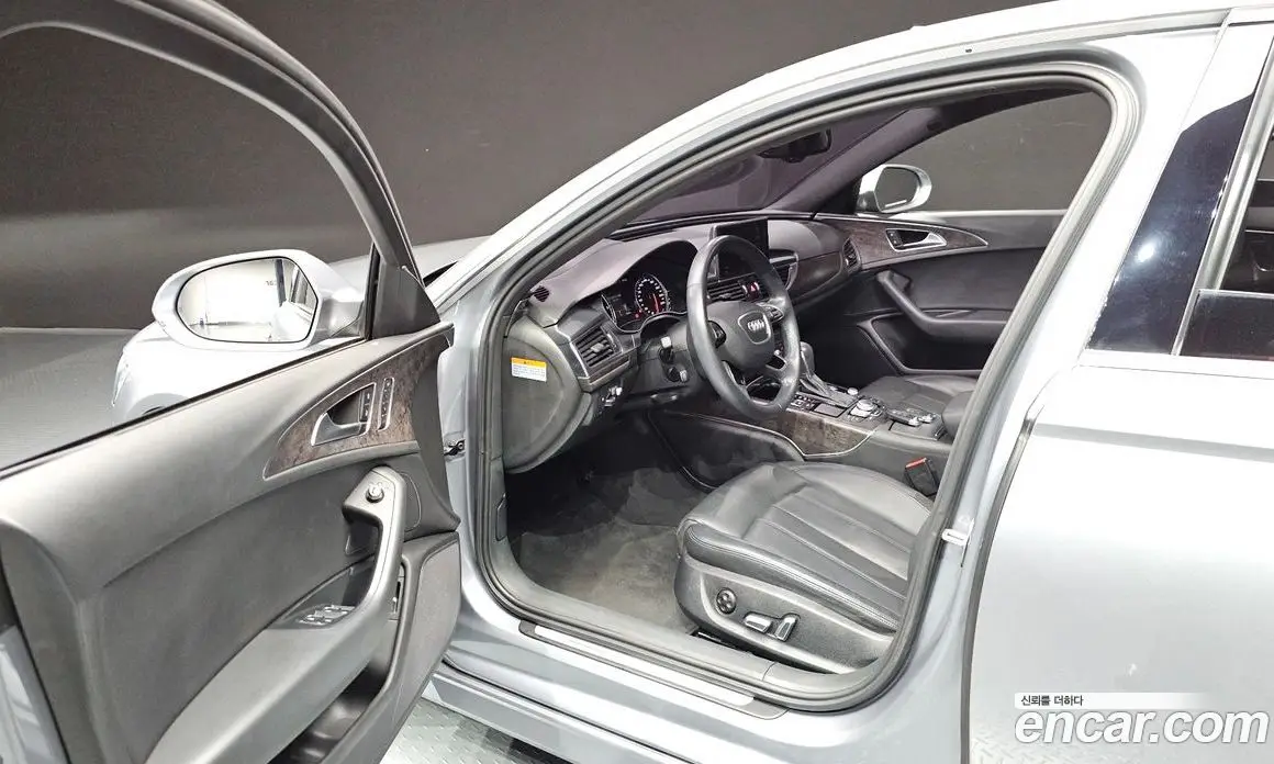 Audi A6 2018 2.0 автомат (гидро), фото 13