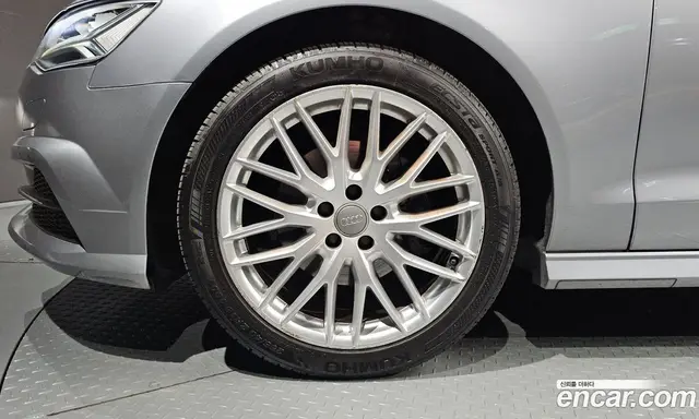 Audi A6 2018 2.0 автомат (гидро), миниатюра 5