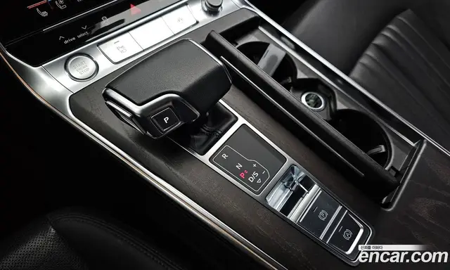 Audi A6 2020 2.0 автомат (гидро), миниатюра 11