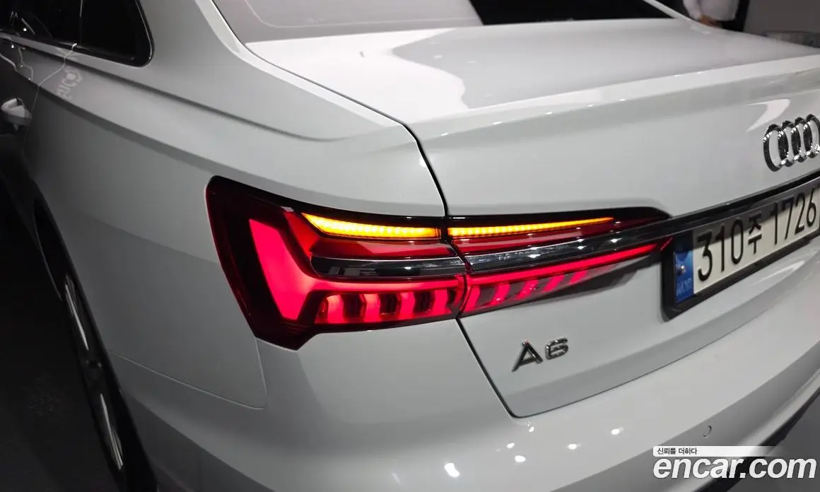 Audi A6 2020 2.0 автомат (гидро), фото 9