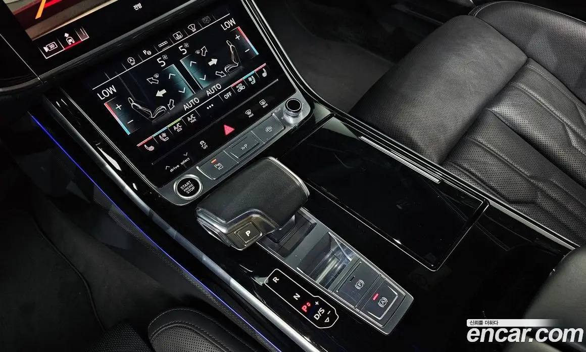 Audi A8 2021 3.0 автомат (гидро), фото 12