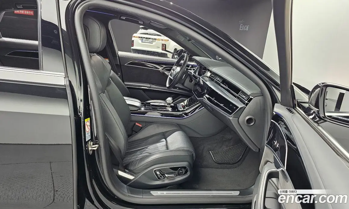 Audi A8 2021 3.0 автомат (гидро), фото 16