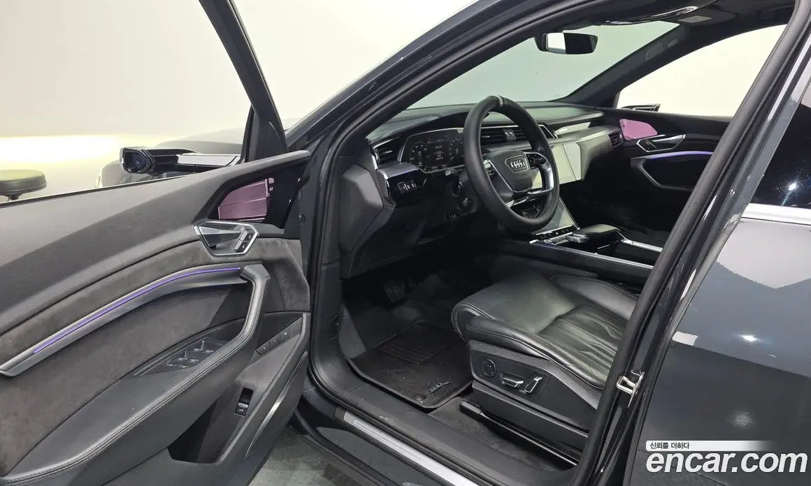 Audi e-tron 2020 0.2 автомат (гидро), фото 13