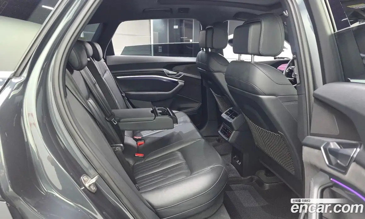 Audi e-tron 2020 0.2 автомат (гидро), фото 18