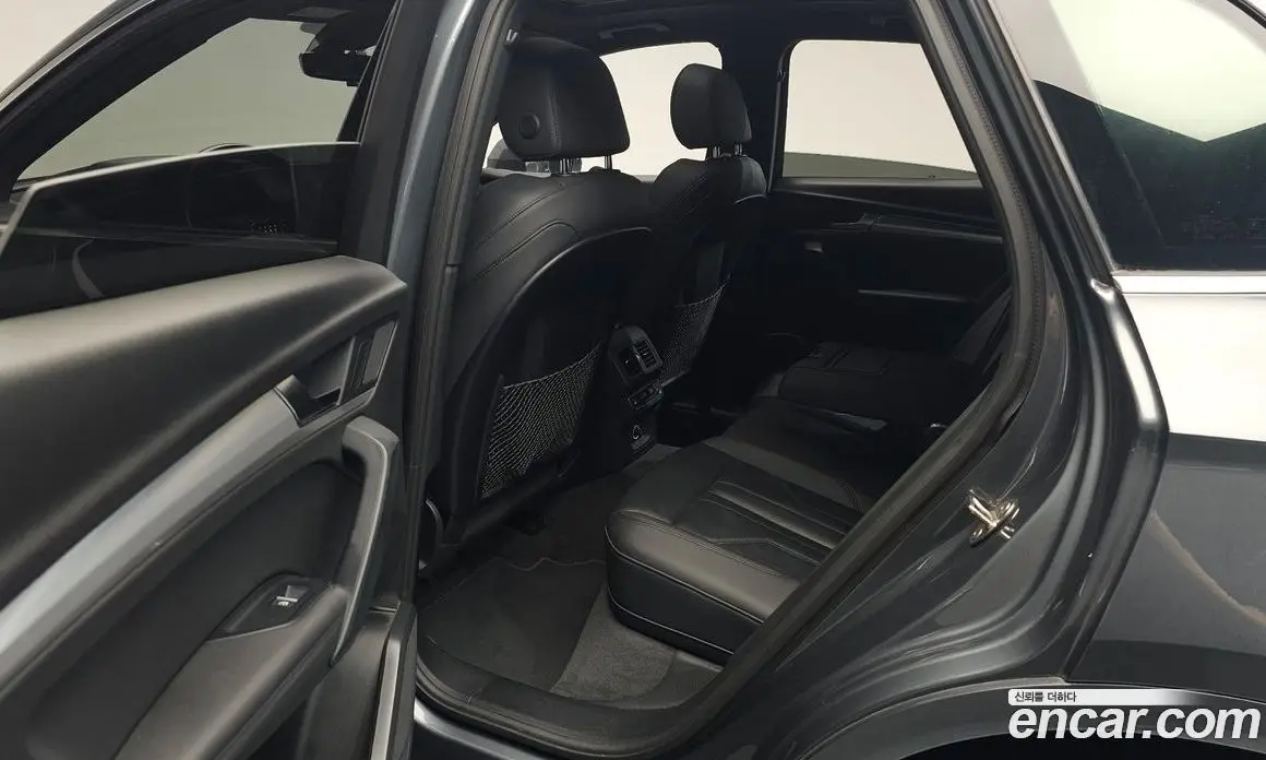 Audi Q5 2020 2.0 автомат (гидро), фото 16