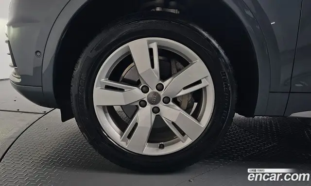 Audi Q5 2020 2.0 автомат (гидро), миниатюра 4