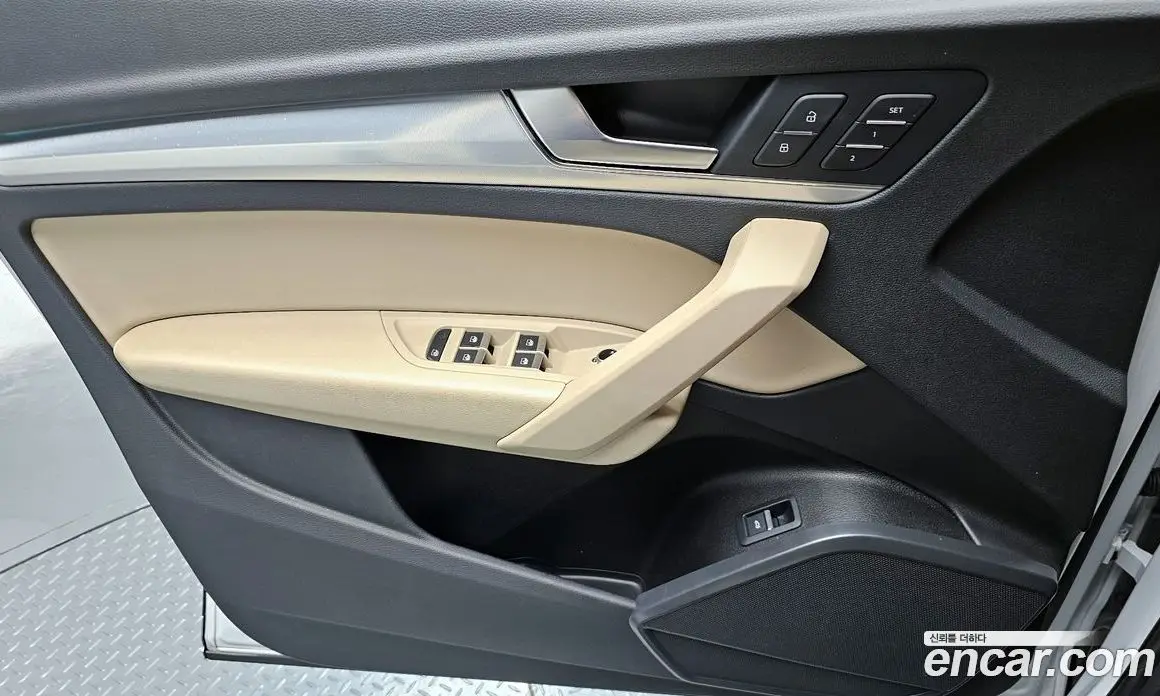 Audi Q5 2022 2.0 автомат (гидро), фото 14