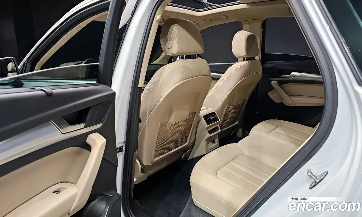 Audi Q5 2022 2.0 автомат (гидро), фото 16