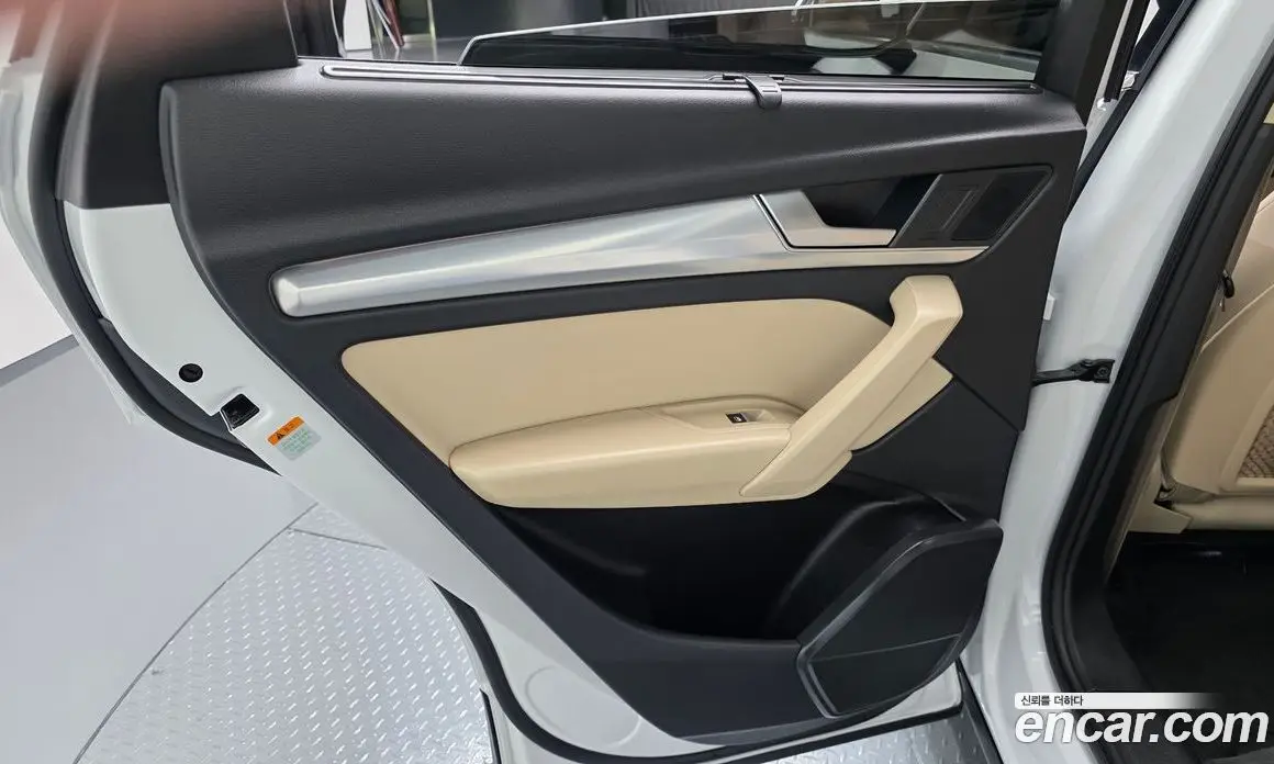 Audi Q5 2022 2.0 автомат (гидро), фото 15