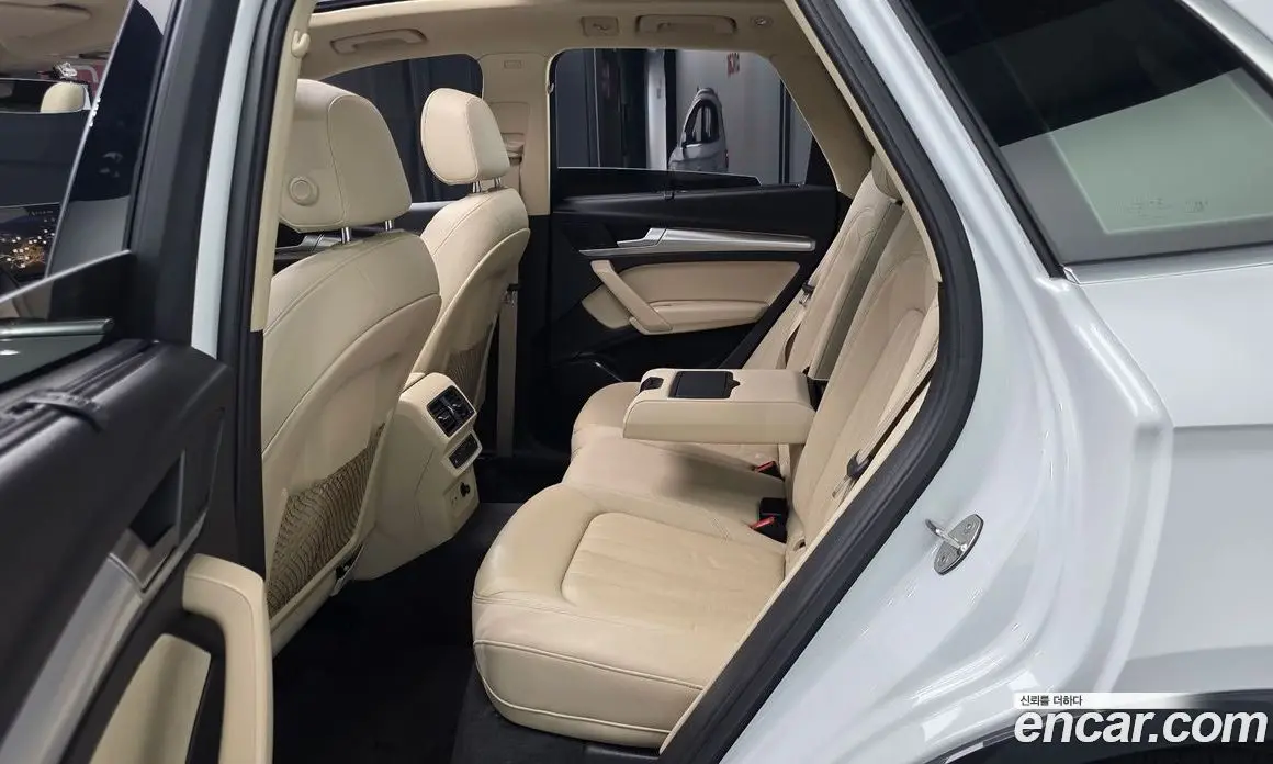 Audi Q5 2022 2.0 автомат (гидро), фото 18