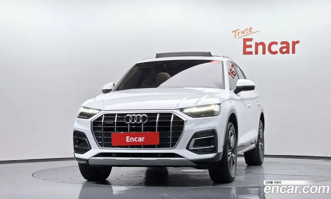 Audi Q5 2022 2.0 автомат (гидро), фото 3