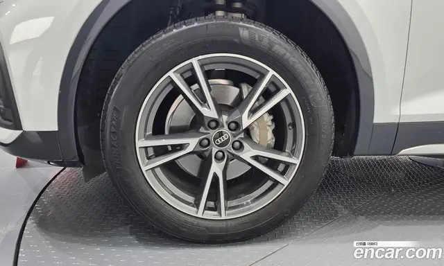Audi Q5 2022 2.0 автомат (гидро), миниатюра 5
