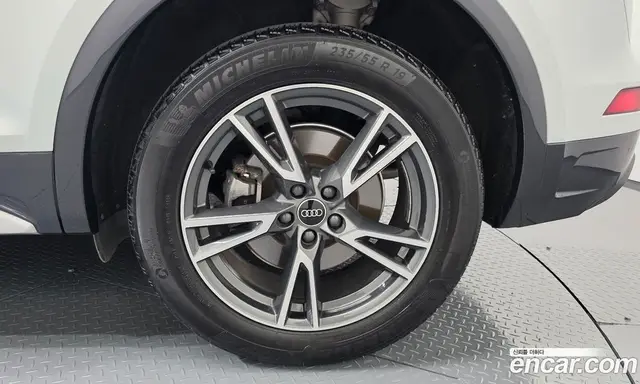 Audi Q5 2022 2.0 автомат (гидро), миниатюра 7