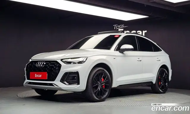 Audi Q5, 2023, 26 714 км