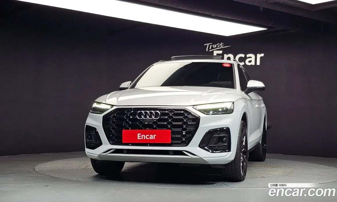 Audi Q5 2023 2.0 автомат (гидро), фото 3 Audi Q5 2023 2.0 автомат (гидро), фото 3