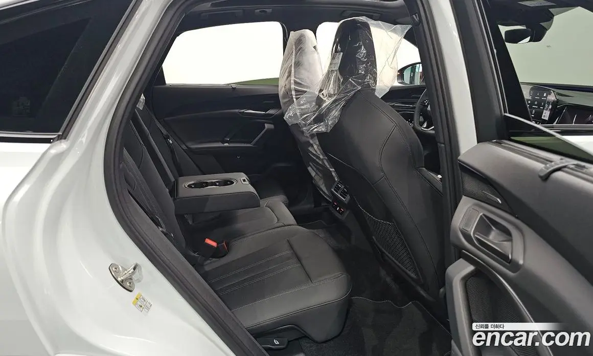 Audi Q5 2025 2.0 автомат (гидро), фото 16