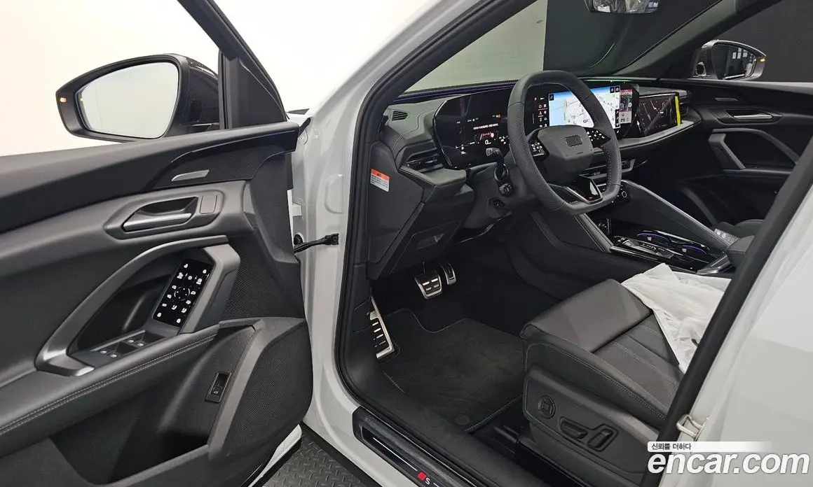 Audi Q5 2025 2.0 автомат (гидро), фото 17